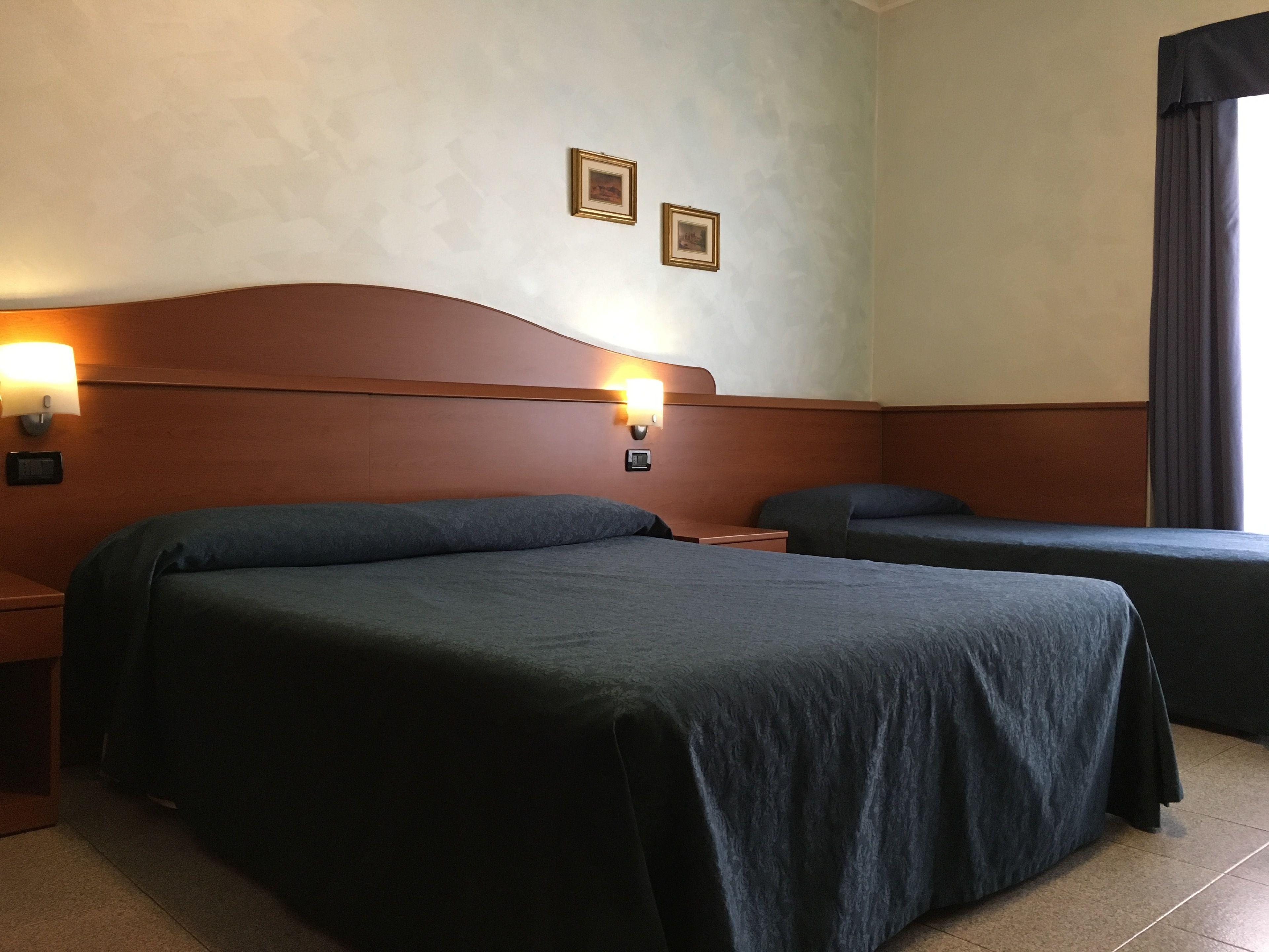 Hotel Aurora, Milan